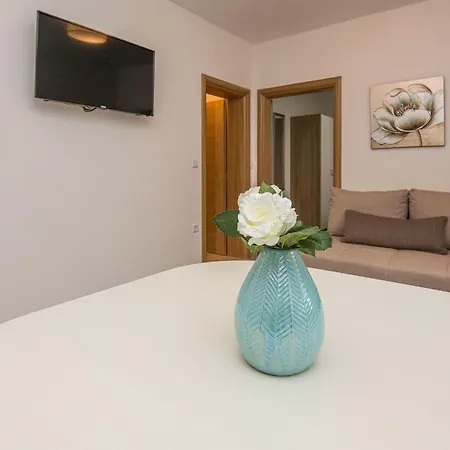 Kosic 2 By Interhome Appartement Vir