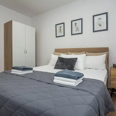 Kosic 2 By Interhome Appartement *