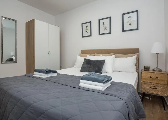 Kosic 2 By Interhome Apartment *