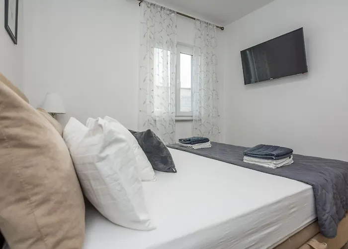 Kosic 2 By Interhome Apartment *