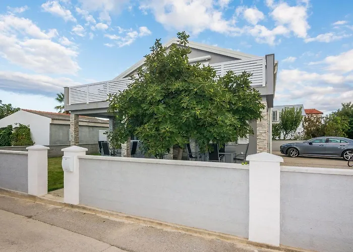 Kosic 2 By Interhome Apartment Vir