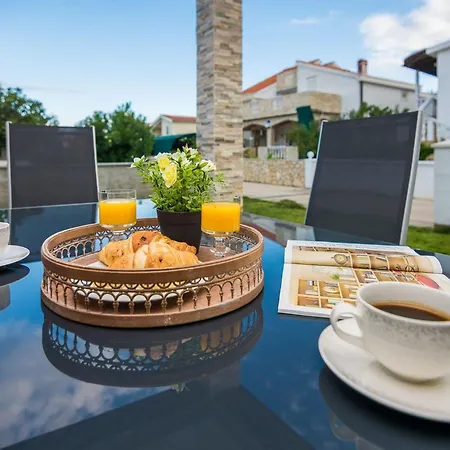 Kosic 2 By Interhome