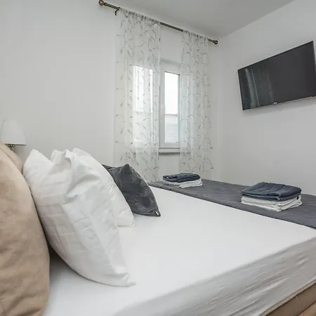 Kosic 2 By Interhome Apartman *